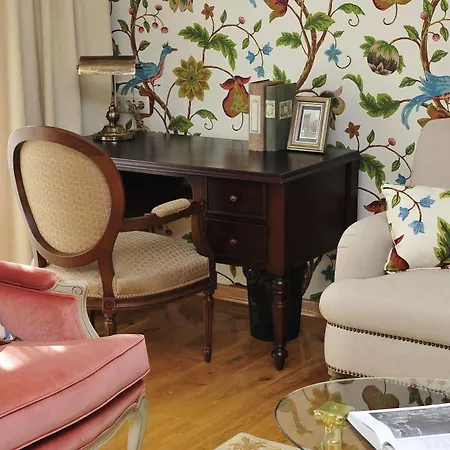 Augusto Boutique & Hotel Konaklı