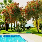 Augusto Boutique & Hotel Konaklı