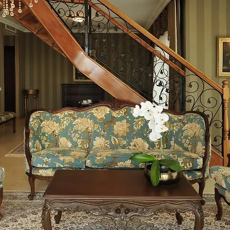 Hotel Augusto Boutique & 4*