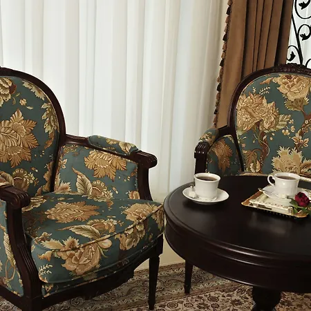 Hotel Augusto Boutique & Konaklı