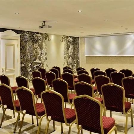 Augusto Boutique & 4* Konakli