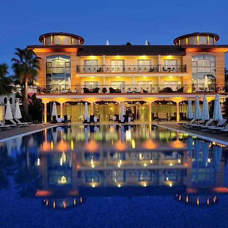 Augusto Boutique & Hotel Konakli